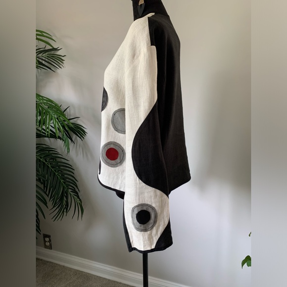 Women jacket - Picture 2 of 5